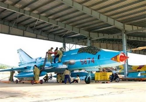 Cường kích Su-22M Việt Nam.