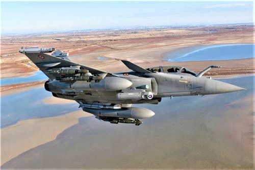 Lý do "Phượng hoàng bầu trời" Rafale Pháp lọt mắt Ấn Độ