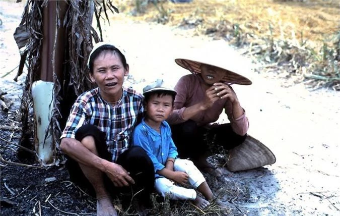 Anh cuc doc tre em Viet Nam nam 1968 cua linh My-Hinh-5