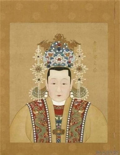 Kinh hãi ông hoàng "máu lạnh" thấy vợ chết cháy vẫn ngoảnh mặt làm ngơ - Hình 10 Kinh hai ong hoang