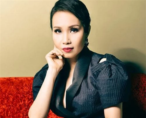 Cẩm Ly bị mất giọng trong khoảng 2 năm điều trị bệnh viêm xoang Cẩm Ly bị mất giọng trong khoảng 2 năm điều trị bệnh viêm xoang