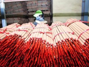 Xuất khẩu hương nhang mang về 76,8 triệu USD có nguy cơ giảm "sốc"