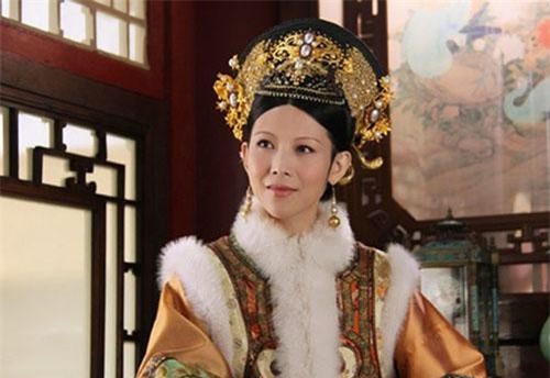 Cuộc chiến giữa những bóng hồng chốn hậu cung: đánh ghen bằng lửa nồng, giấm chua, tra tấn tình địch ngay cả khi đã chết