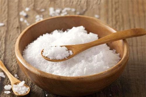 Đánh bay mụn trong vòng một đêm cực hiệu quả với những nguyên liệu rẻ tiền này