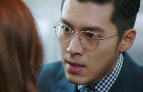 Lấy phải chồng quá ghen, tôi cảm thấy hôn nhân như ngục tù