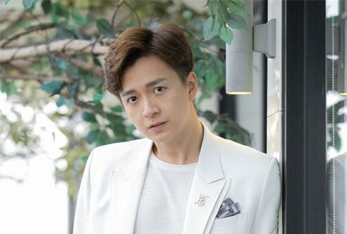 Ngô Kiến Huy lần đầu nói về mối quan hệ với tình cũ Khổng Tú Quỳnh sau khi kết thúc chuyện tình 8 năm