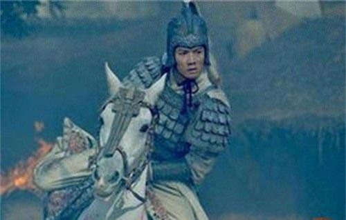 Tam Quốc: Triệu Vân phóng hỏa gây hại cho Gia Cát Lượng nhưng lại cứu Thục Quốc khỏi sự diệt vong