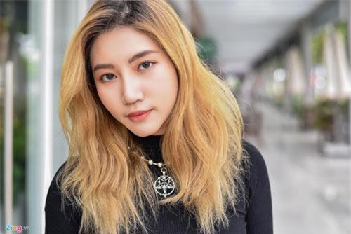 Ca sĩ Orange: 'Tôi bị kéo vào tiếp khách khi diễn ở bar'