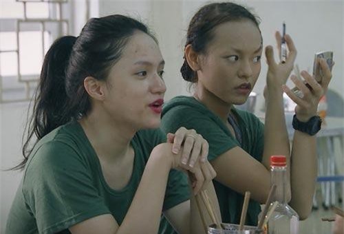 Nhan sắc thật của Lâm Khánh Chi, Hương Giang Idol