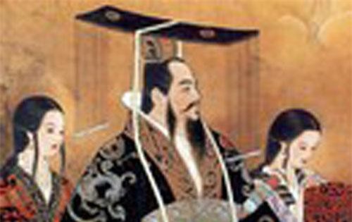 Vì sao Tần Thủy Hoàng “cuồng” long bào màu đen huyền bí?