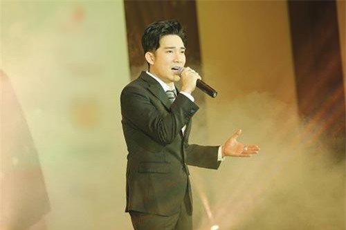 Quang Hà làm gì để có tài sản khủng: 13 căn nhà, biệt thự 20 tỷ, lại sắp xây chung cư 10 tầng