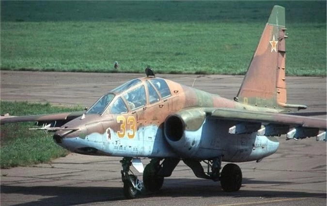 Cuong kich Su-25 roi tan tanh khien Nga dau dau tim nguyen nhan-Hinh-4