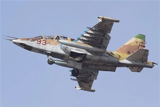 Cuong kich Su-25 roi tan tanh khien Nga dau dau tim nguyen nhan-Hinh-6