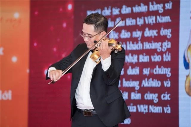 Khánh Thi tiết lộ anh trai nhận kỷ lục Việt Nam về chế tác violin bằng sứ - 5