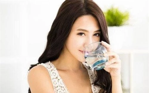 Uống nước đúng theo thời gian biểu này, cân nặng giảm vèo vèo không cần ăn kiêng, phẫu thuật. Uống nước đúng theo thời gian biểu này, cân nặng giảm vèo vèo không cần ăn kiêng, phẫu thuật.