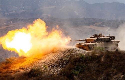 Xem xe tăng Mỹ đấu nhau như Tank Biathlon của Nga