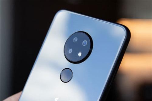 Cận cảnh Nokia 6.2: 3 camera sau, RAM 4 GB, giá ‘mềm’