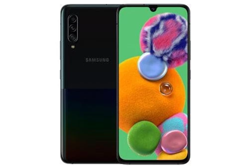 Sức mạnh phần cứng của Samsung Galaxy A90 5G đến từ vi xử lý Qualcomm Snapdragon 855 lõi 8 với xung nhịp tối đa 2,84 GHz, GPU Adreno 640. RAM 6/8 GB, bộ nhớ trong 128 GB, có khay cắm thẻ microSD với dung lượng tối đa 512 GB (chỉ với phiên bản RAM 6 GB). Hệ điều hành Android 9.0 Pie, được tùy biến trên giao diện người dùng One UI.