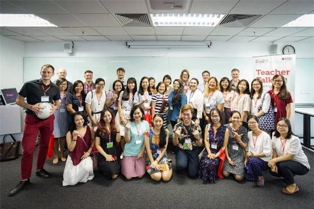 Chương trình Teacher Talks do RMIT Việt Nam tổ chức và truyền tải ở Hà Nội đã thu hút hơn 30 giảng viên tiếng Anh.