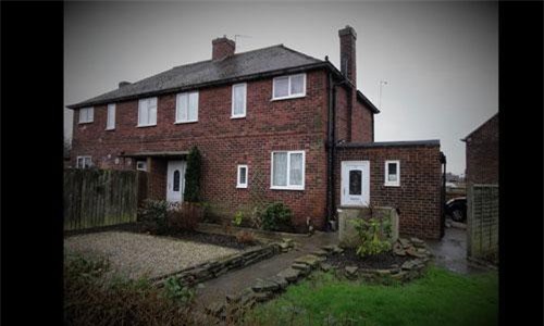 Rợn người búp bê tự di chuyển trong ngôi nhà “ma ám”?