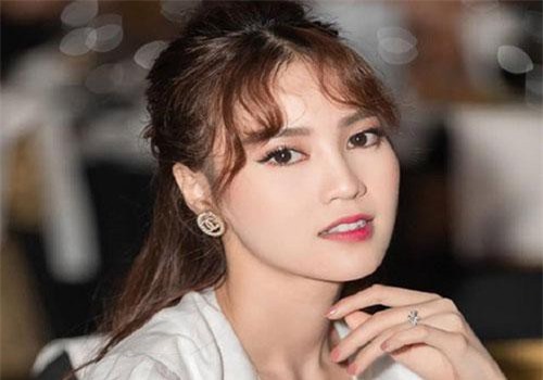 Nhìn lại nhan sắc dàn mỹ nhân sở hữu mắt to "hút hồn" của showbiz Việt qua từng thời kỳ