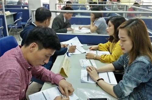 Thị trường lao động vẫn loay hoay cung "lệch" cầu