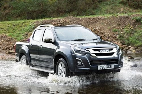 5. Isuzu D-Max (doanh số: 171.035 chiếc).