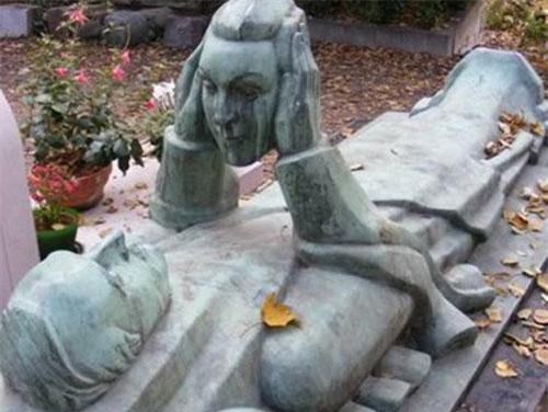 10 lăng mộ khác thường nhất thế giới