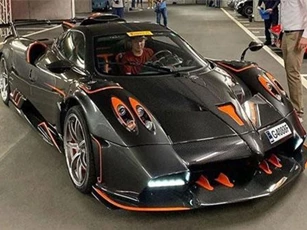 Ngắm siêu xe “khủng” nhất trong lịch sử Pagani Huayra