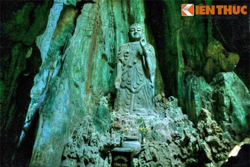 "Choáng" báu vật vô giá trong danh thắng Ngũ Hành Sơn