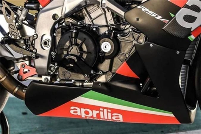 Chi tiet sieu moto Aprilia RSV4 X hon 1,1 ty dong-Hinh-7