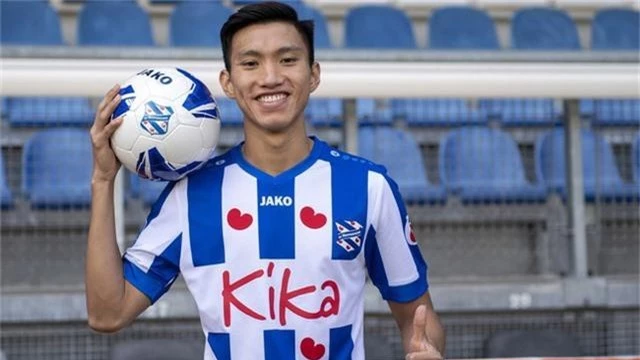 SC Heerenveen lần đầu tiết lộ lương khủng của Văn Hậu - 1