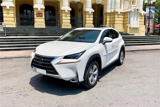 Chiếc xe sang Lexus NX200t 2015.