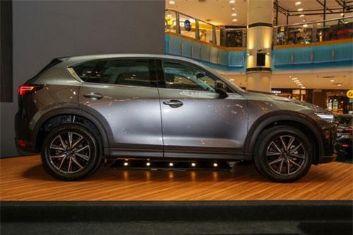 Ngắm Mazda CX-5 dùng động cơ tăng áp đầu tiên ở Đông Nam Á