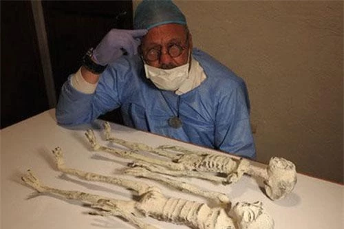 Các xác ướp người ngoài hành tinh vừa được tìm thấy ở Peru, theo những người theo thuyết âm mưu