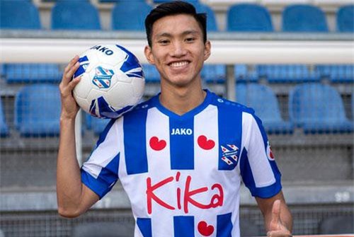 SC Heerenveen lần đầu tiết lộ lương 'khủng' của Văn Hậu