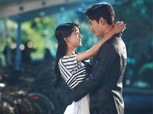 Nhẫn nhịn nhìn người yêu lấy chồng, 1 năm sau tôi cay mắt biết em đã làm điều kinh khủng