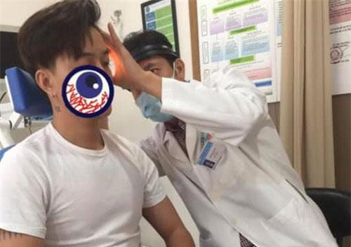 Cựu trưởng nhóm HKT huỷ toàn bộ show diễn, thủng màng nhĩ không thể nghe được