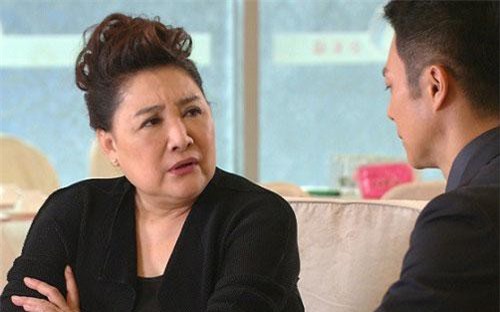 Thuê thám tử điều tra nàng dâu tương lai, khi có kết quả, bà mẹ cho con trai cái tát