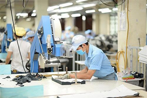 Ngành dệt may cần “đi thăng bằng trên dây”