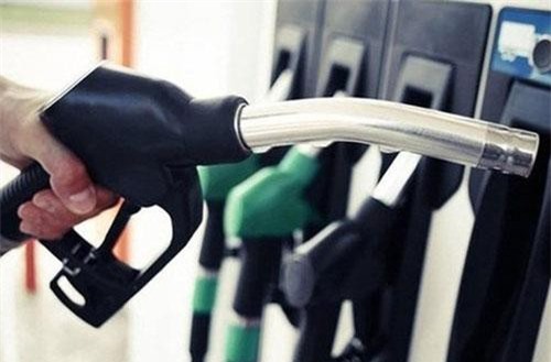 Hải quan "siết" nhập khẩu xăng dầu để ngăn chặn gian lận