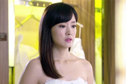 Giữa đám cưới, chú rể lên sân khấu tuyên bố hủy hôn rồi đưa 200 triệu “đền bù” khiến tôi nhục nhã ê chề