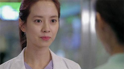 Mẹ chồng liên tục nấu cho mâm cơm cữ ngon lành, nhưng tôi chỉ nhìn rồi đậy lại và đưa ra 1 đề nghị