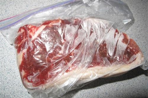 4 cách rã đông thịt trong tích tắc mà không làm mất chất dinh dưỡng