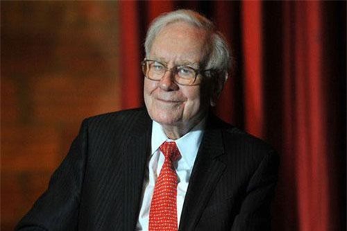 Làm thế nào tỷ phú hàng đầu như Warren Buffett đóng mức thuế còn thấp hơn cả thư ký của ông?