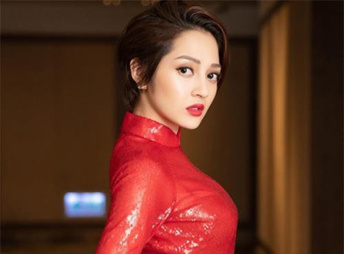 Bảo Anh xinh đẹp nuột nà, chứng minh để tóc ngắn vẫn mặc áo dài đẹp