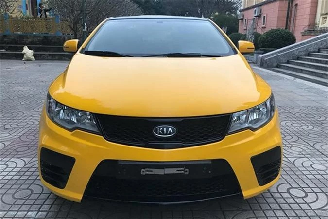 Chi tiet Kia Forte Koup tu 380 trieu dong o Ha Noi-Hinh-3