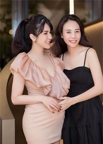 Dam Thu Trang ngay cang goi cam khi lam vo Cuong Do la-Hinh-2