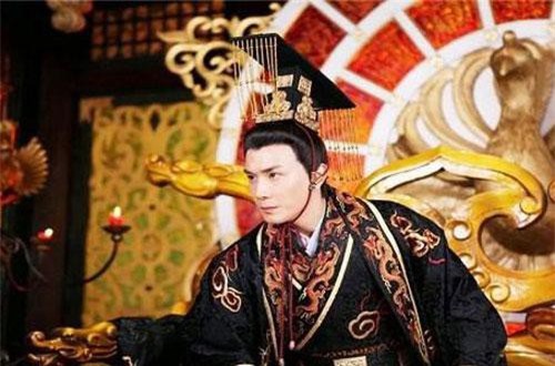 Bí ẩn lời nguyền đoản mệnh vô sinh ám ảnh các đời Hoàng đế Minh triều