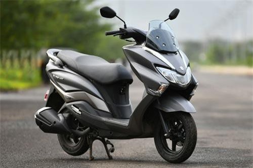Khám phá xe ga Suzuki Burgman Street, giá rẻ bất ngờ